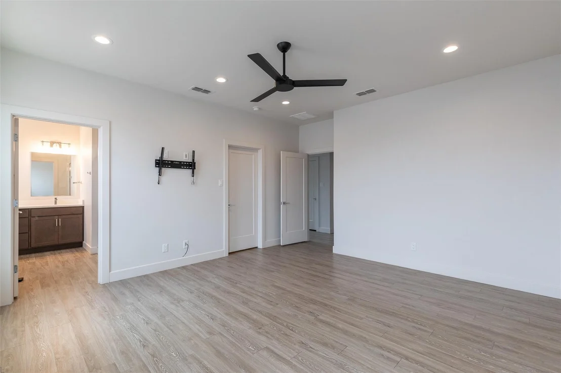 Photo of 208 Pecan Street