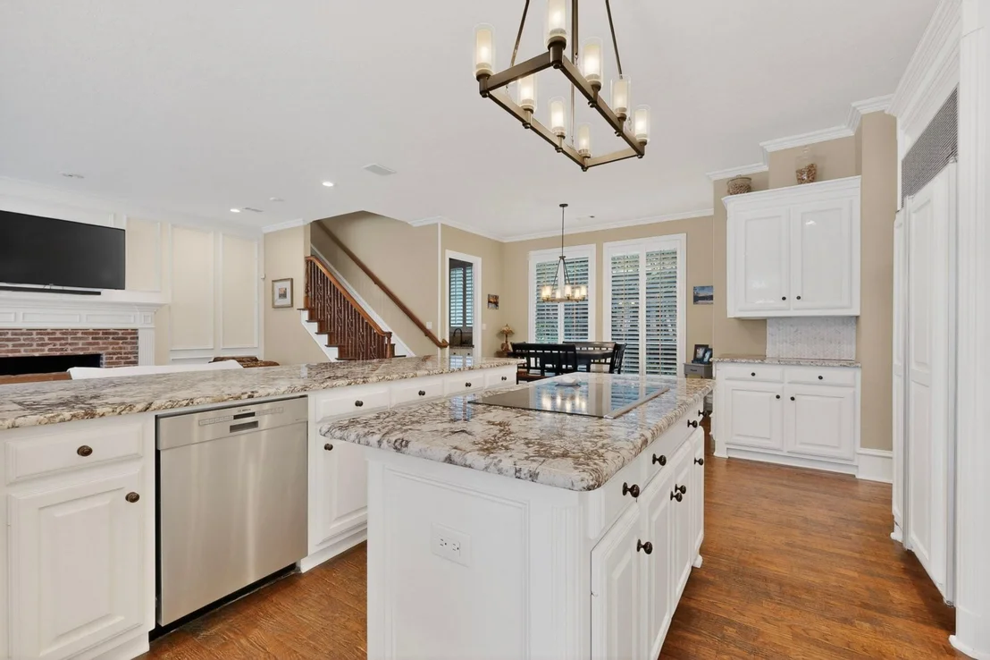 Photo of 5700 Walden Drive