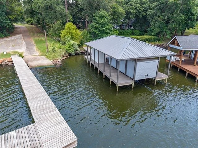 Photo of 17594 Carol Circle