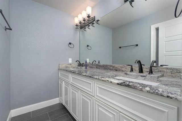 Photo of 302 Southwind Circle