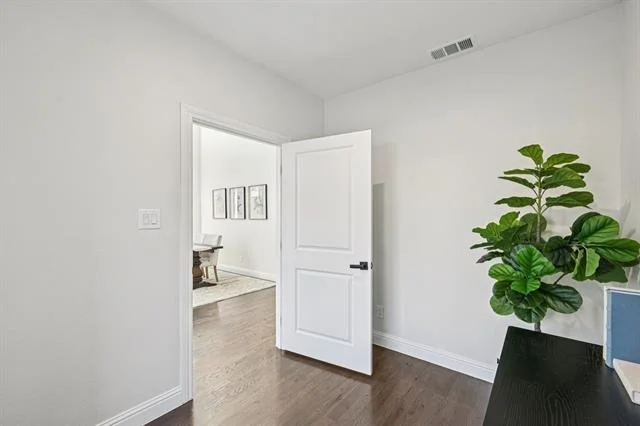 Photo of 1704 Highland Drive W