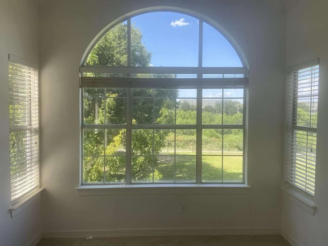 Photo of 714 E Peninsula Drive
