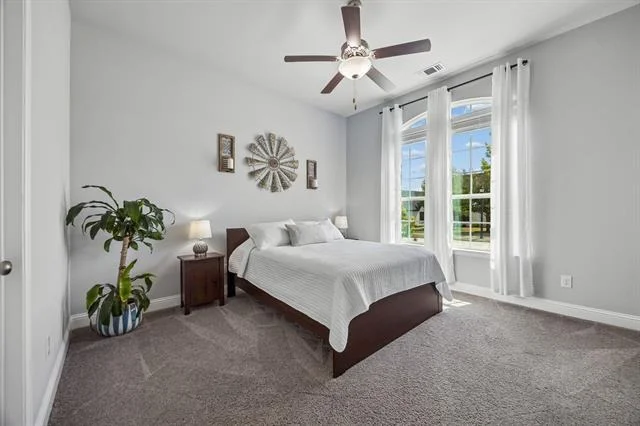 Photo of 1223 Eagle Glen Pass