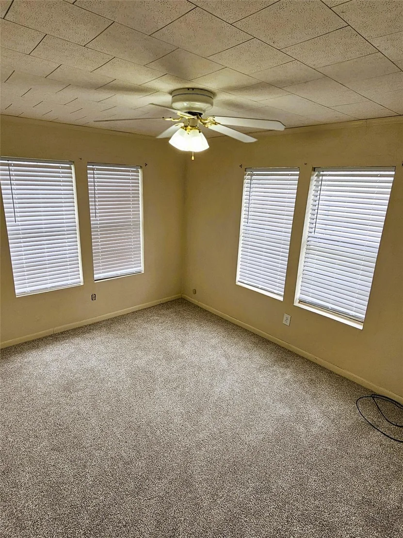 Photo of 105 N 3rd Street