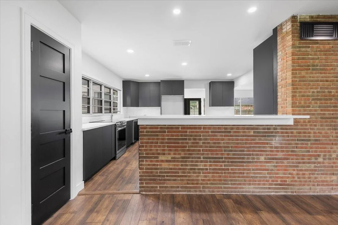 Photo of 1007 Lincoln Drive