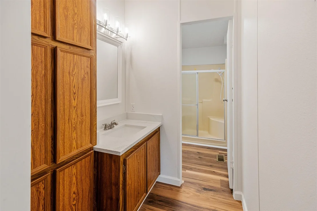 Photo of 7108 Apache Circle