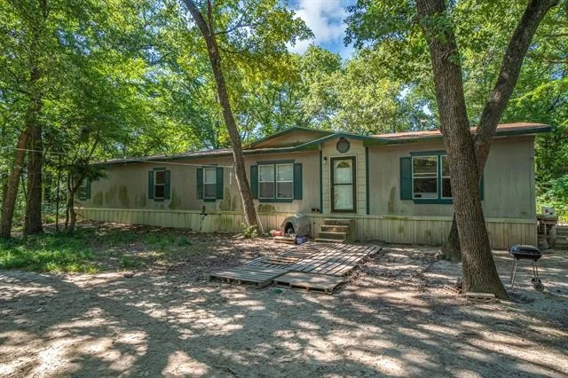 Photo of 14160 Clark Lane