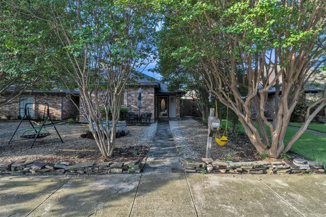 Photo of 3046 Westforest Drive