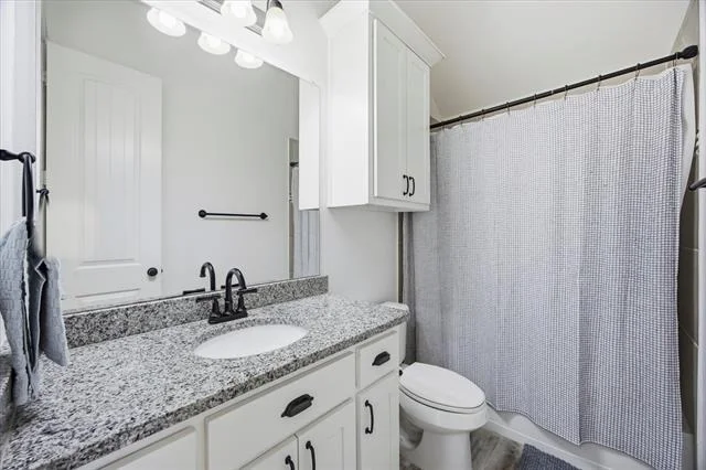 Photo of 609 Bordeaux Drive