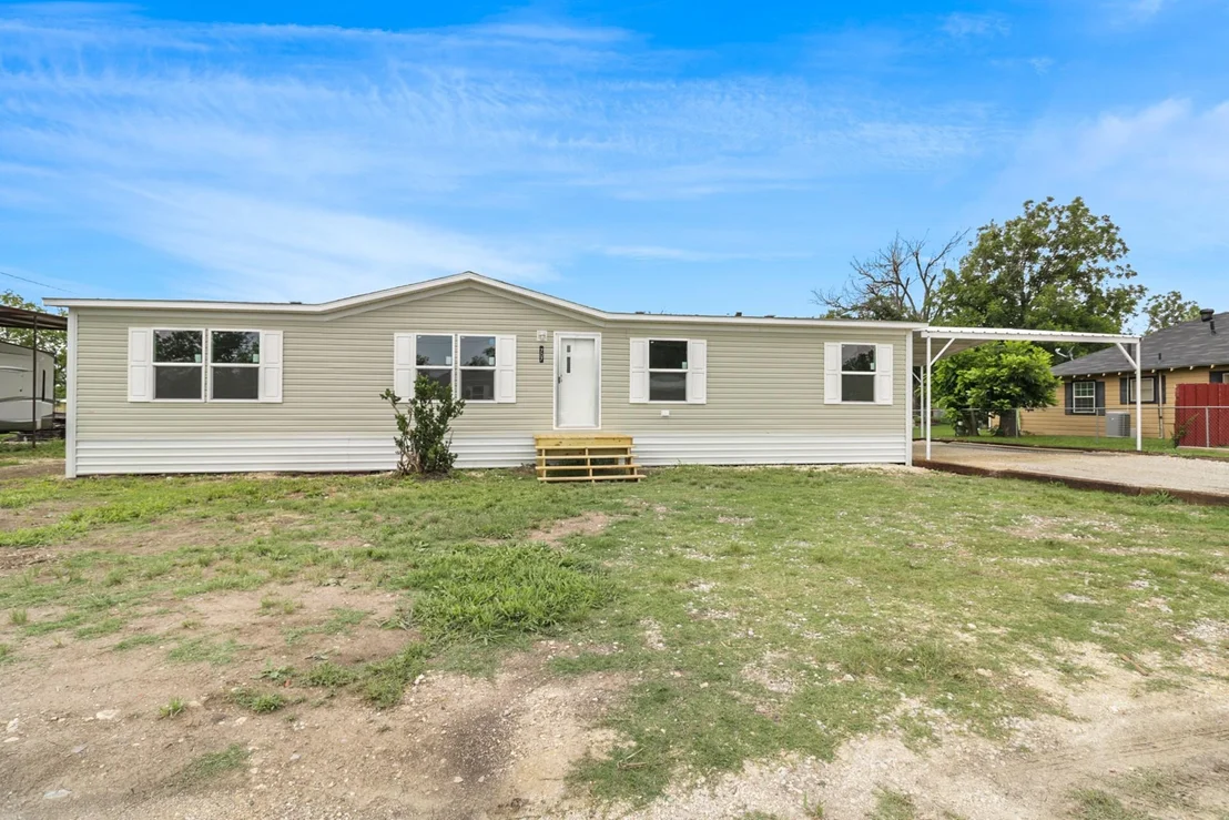 Photo of 707 W 8th Street