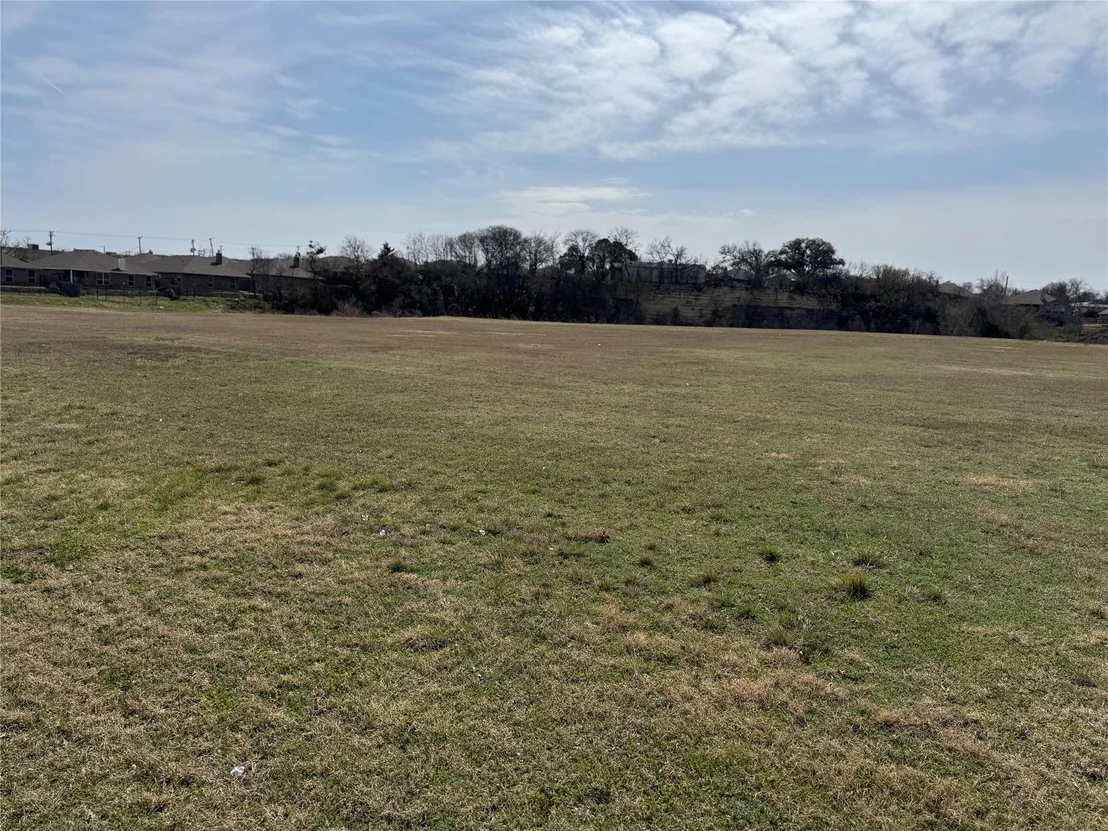 Photo of 7945 White Settlement Road