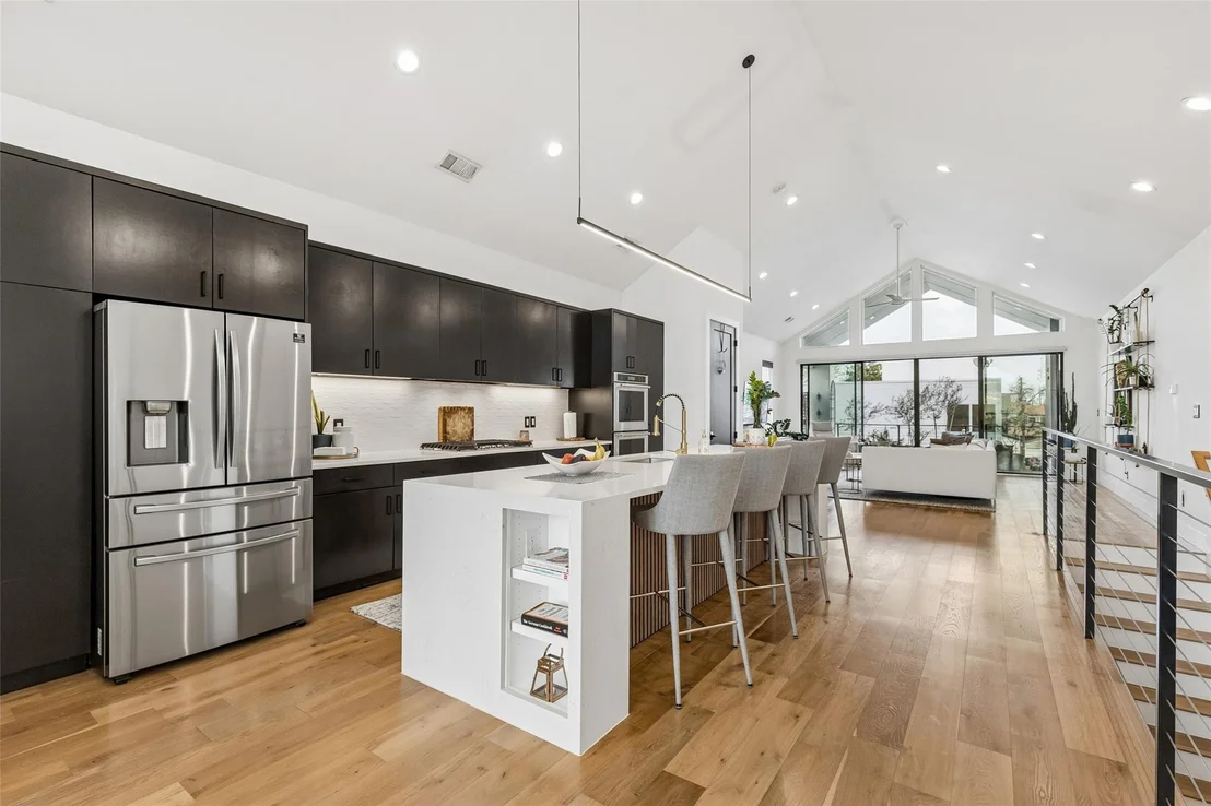 Photo of 4404 Capitol Avenue