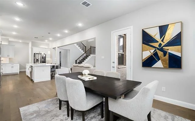Photo of 895 Panorama Drive
