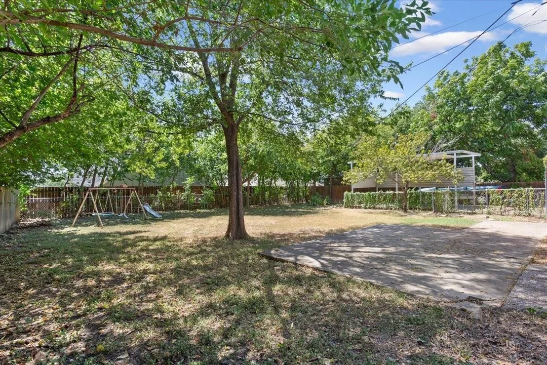 Photo of 1212 Guthrie Drive