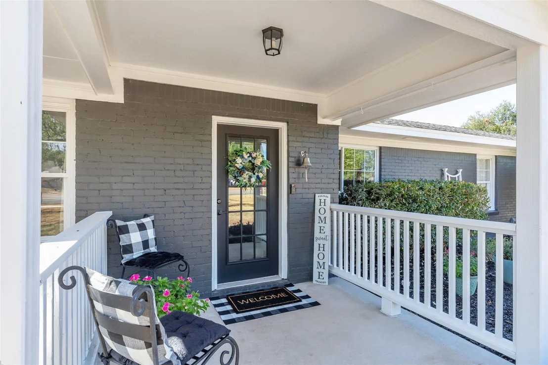 Photo of 1208 Lytle Way Circle