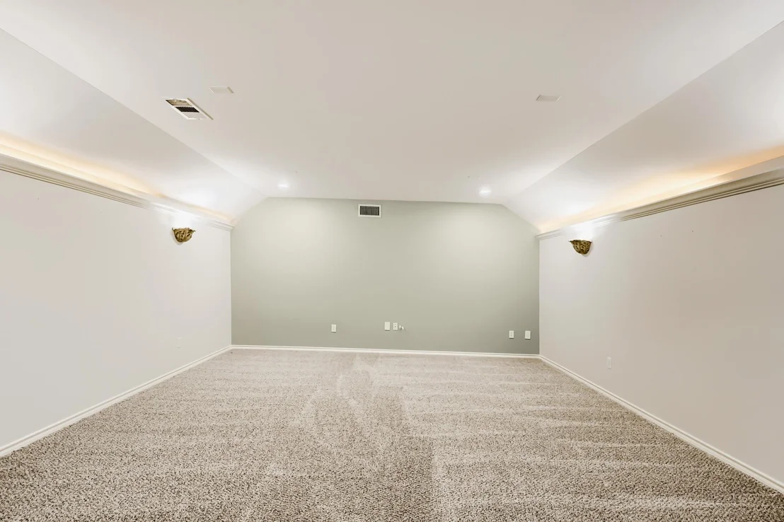 Photo of 131 Avalon Drive