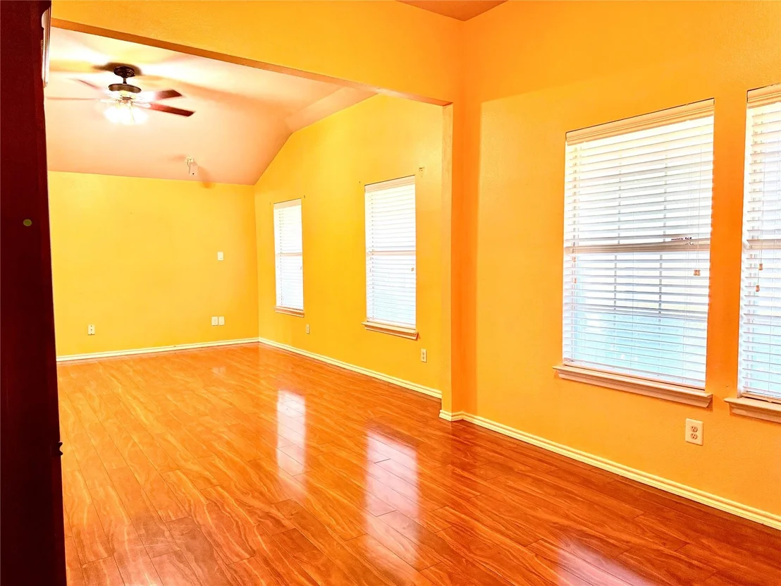 Photo of 193 Rolling Court