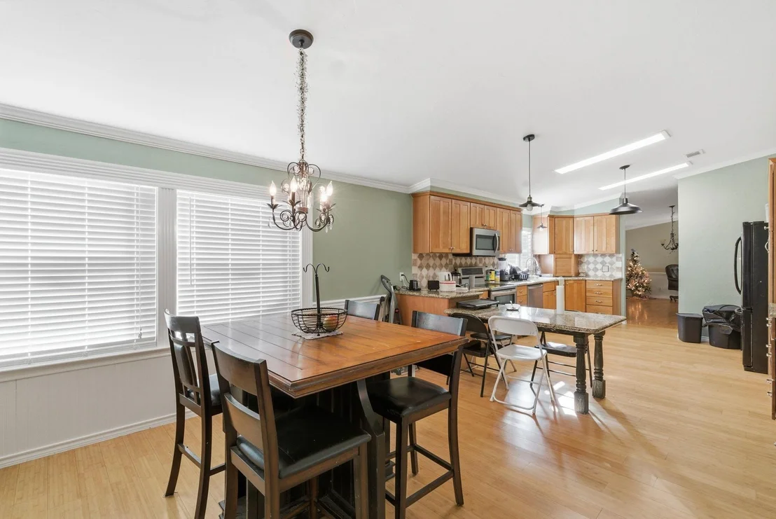Photo of 2013 Spring Valley Drive