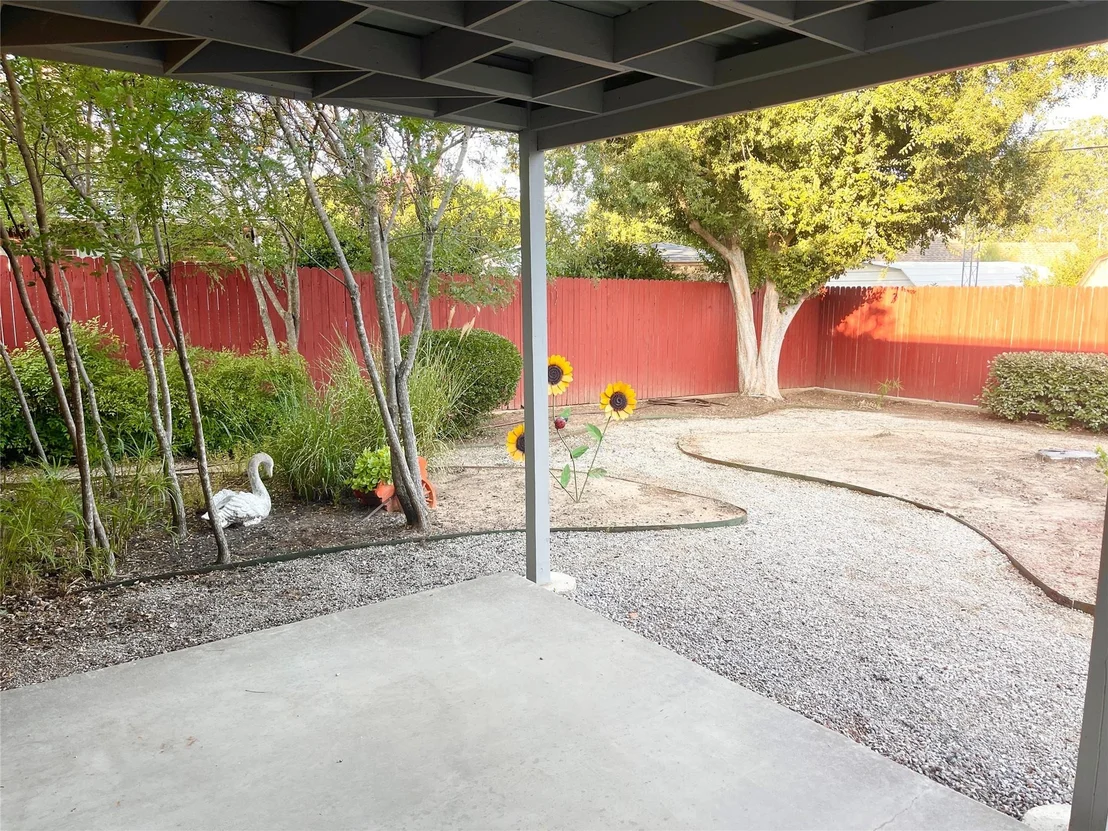 Photo of 634 Maplewood Drive