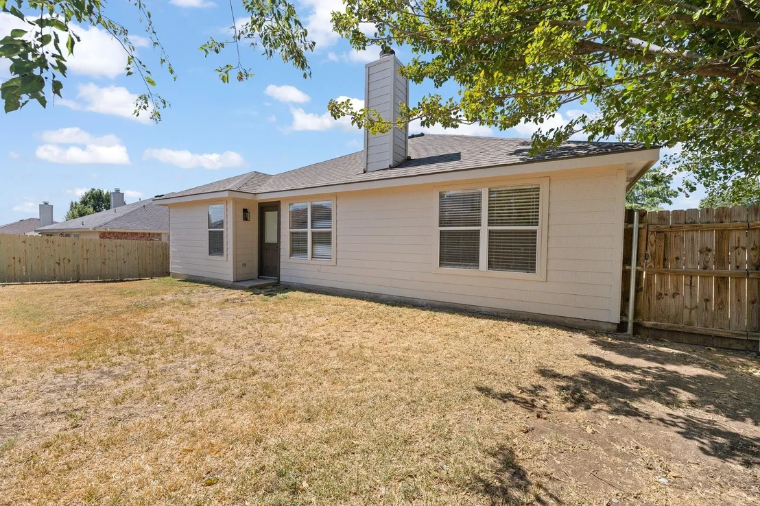 Photo of 832 Beaver Creek Drive