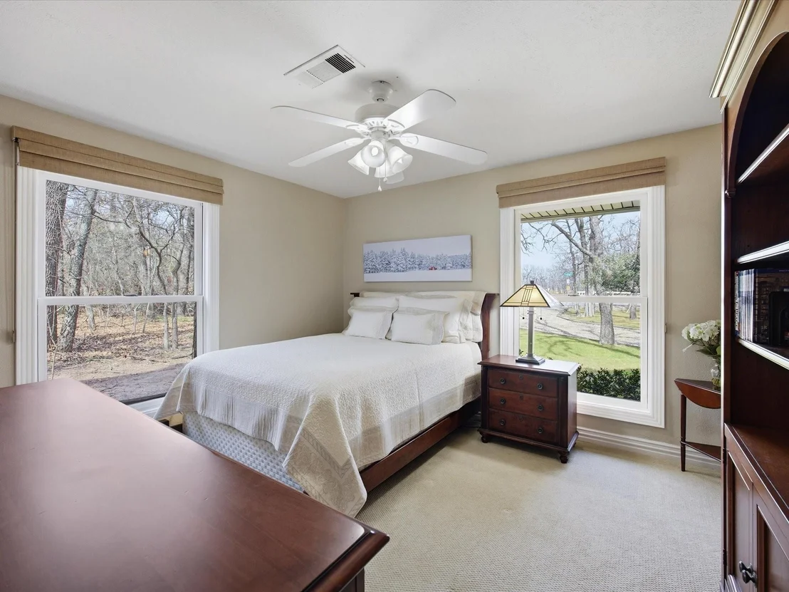 Photo of 625 Estates Drive
