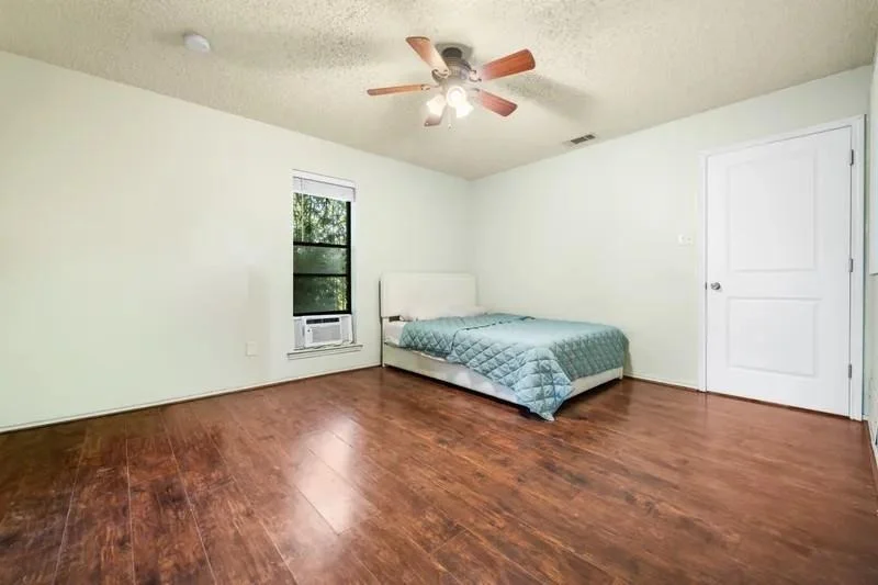 Photo of 8085 Jackson Road