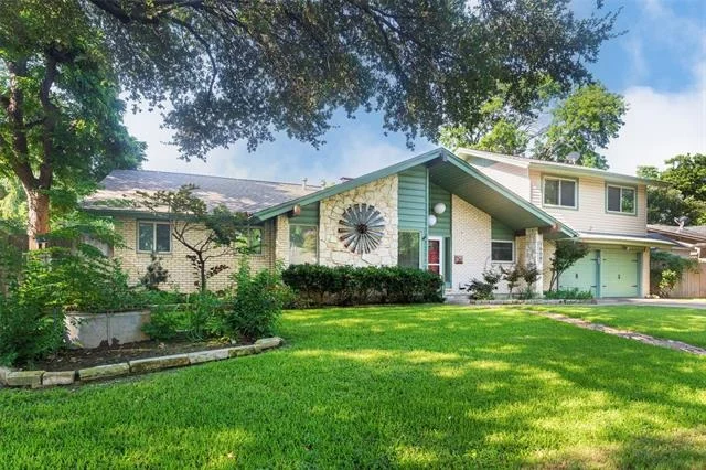 Photo of 1608 Freeman Court