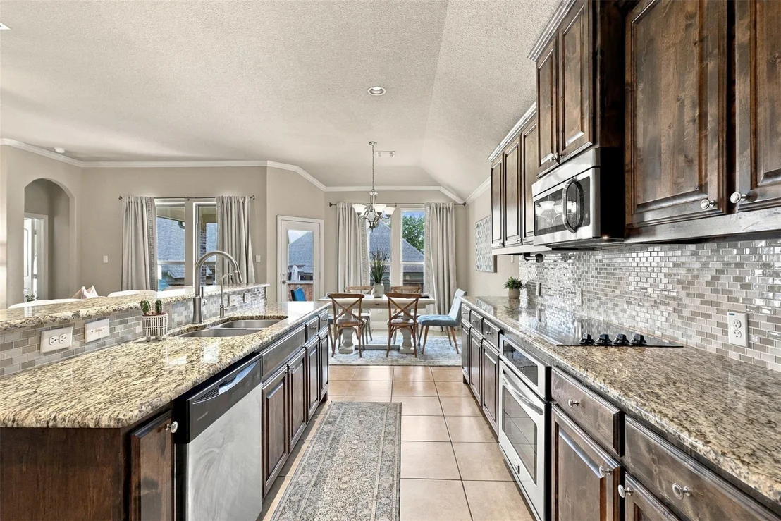 Photo of 9848 Brazoria Trail