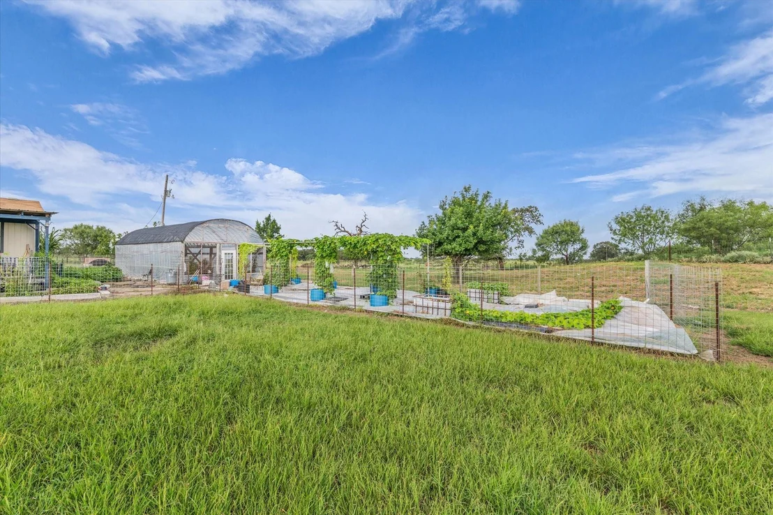 Photo of 1292 County Road 105