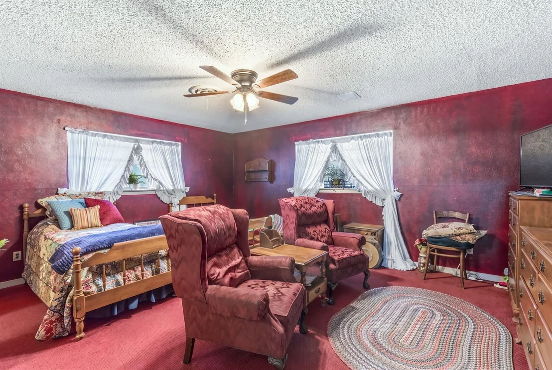Photo of 6400 Chapman Drive