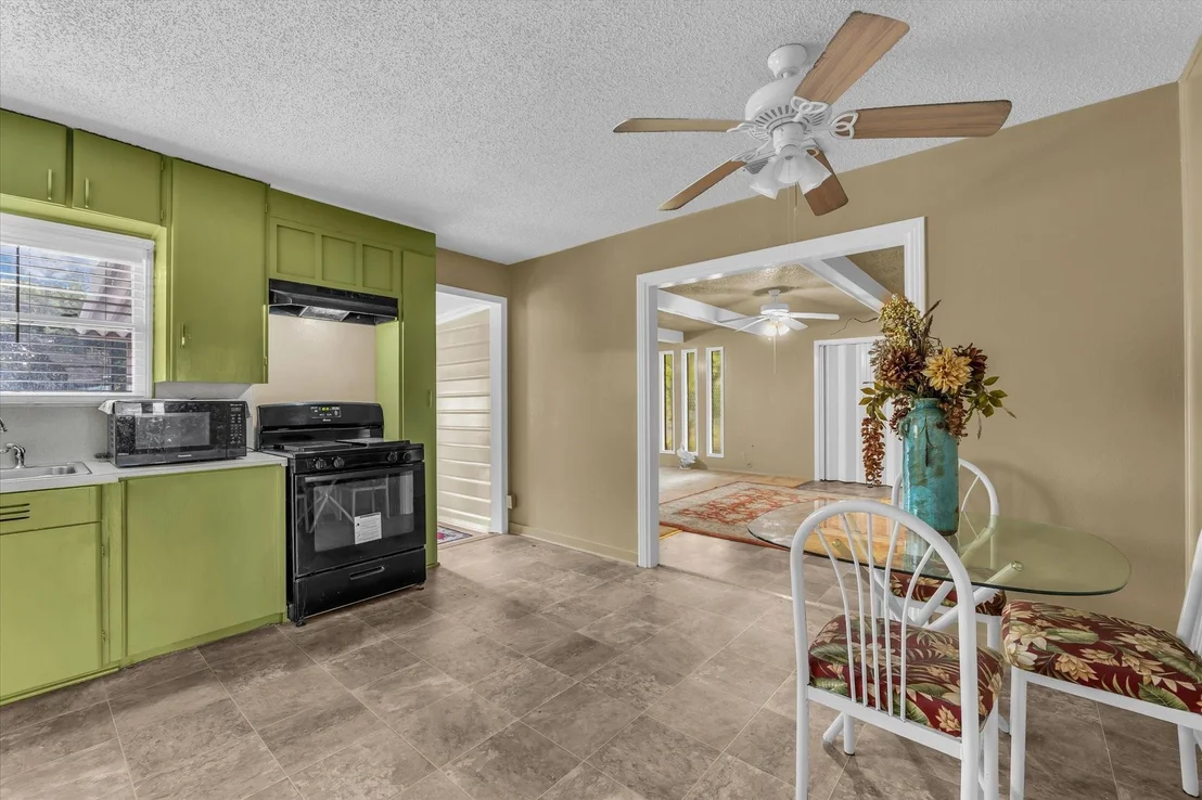 Photo of 1837 Northcrest Drive