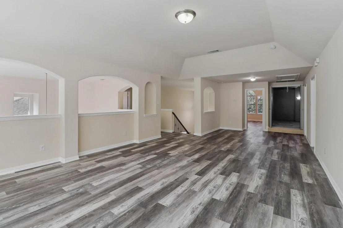 Photo of 6207 Weaver Drive