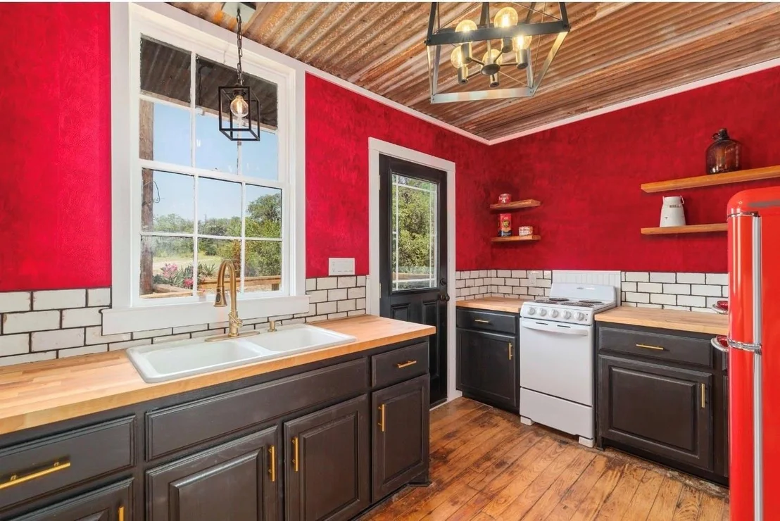 Photo of 3296 Campbell Trail