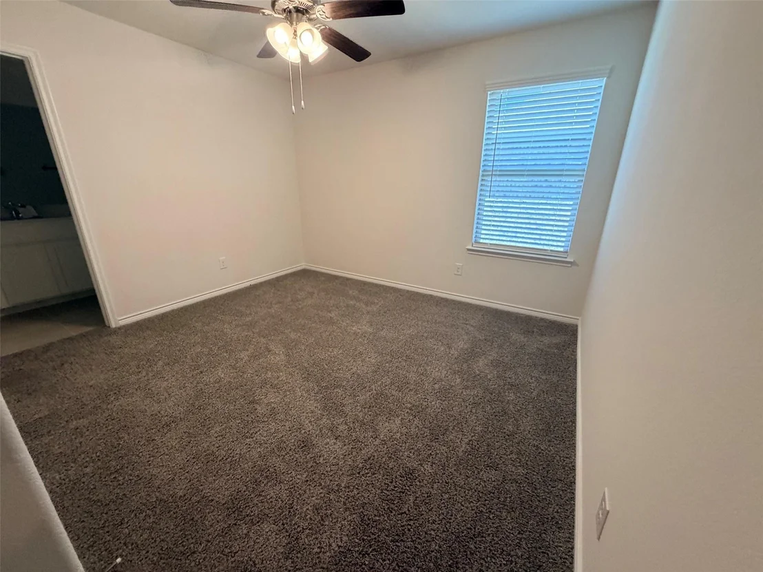 Photo of 616 Florence Way