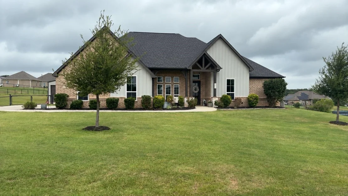 Photo of 450 Christian Way