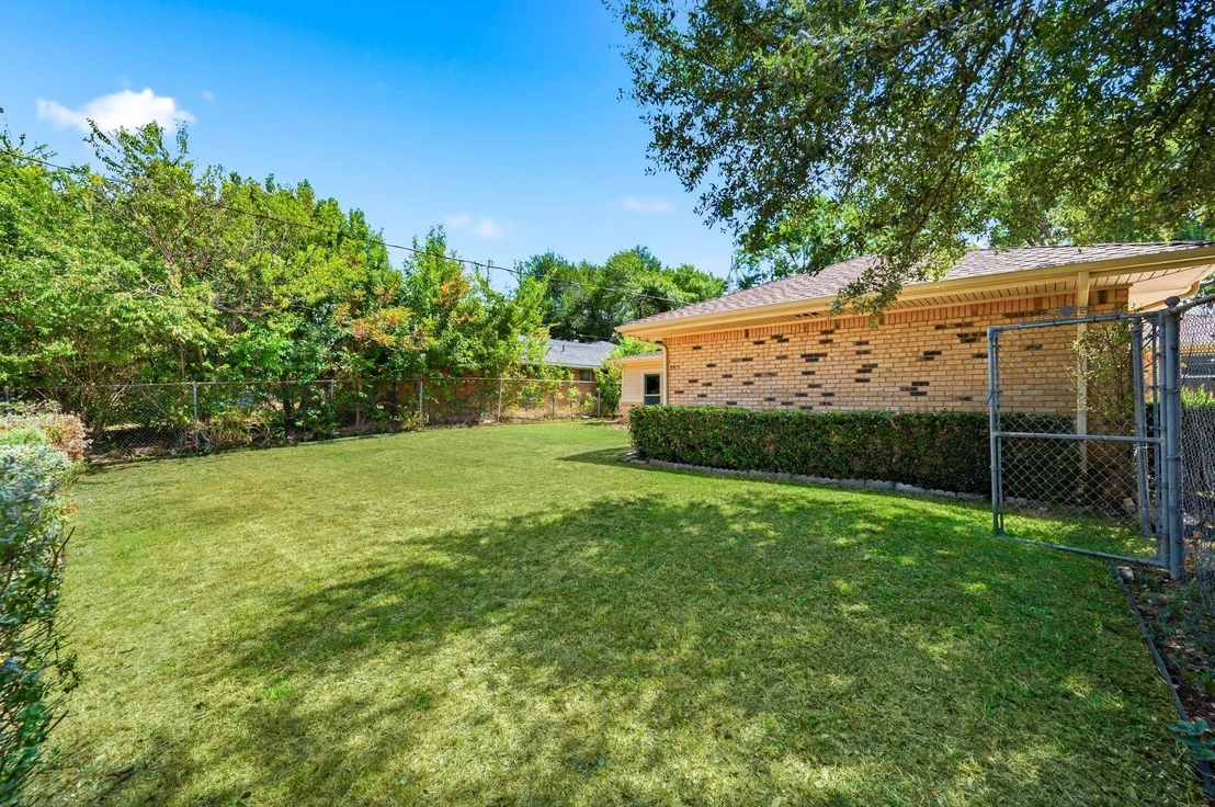 Photo of 6248 Winifred Drive