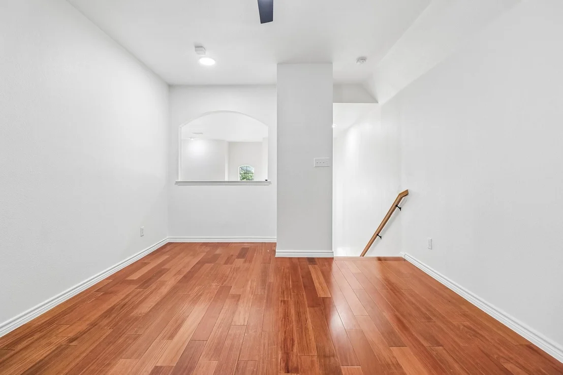 Photo of 526 Archer Drive