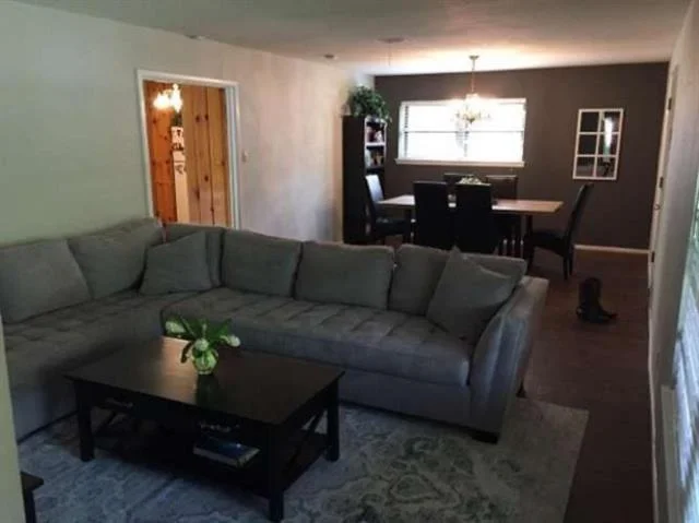 Photo of 502 Lakeside Drive