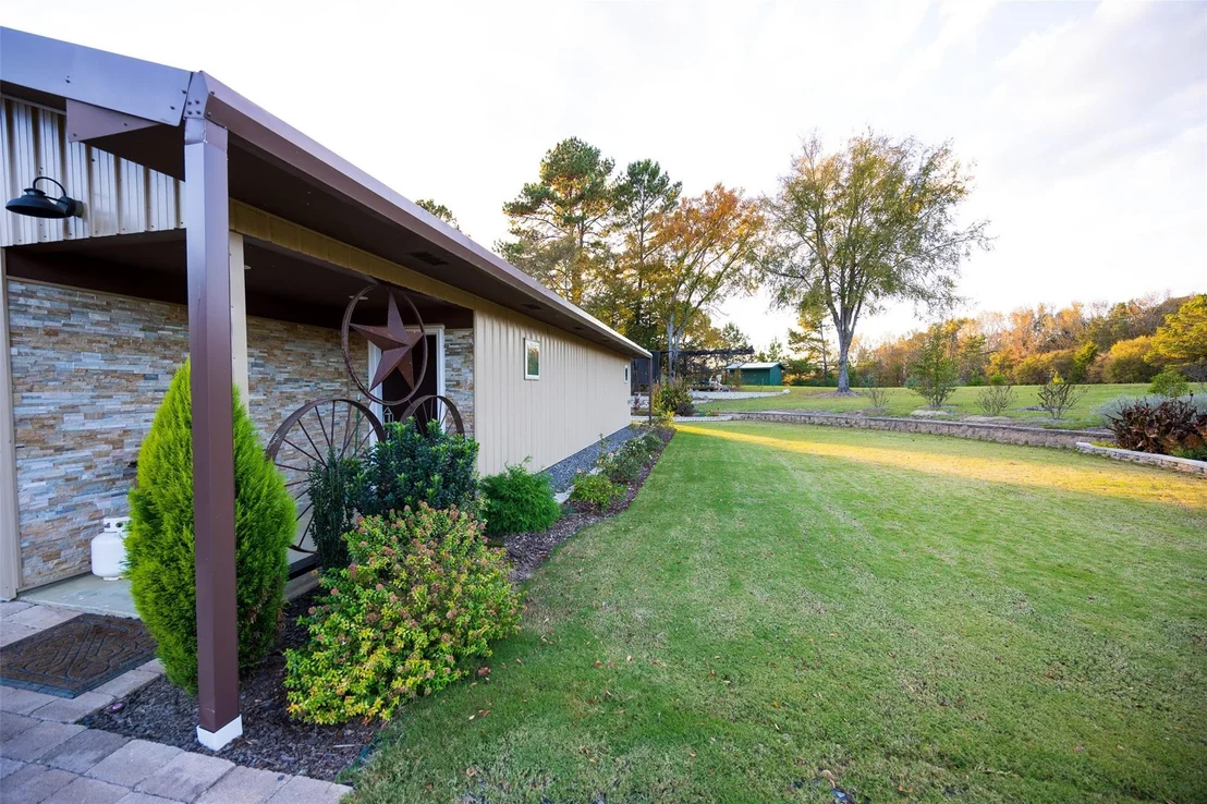Photo of 640 County Road 4910