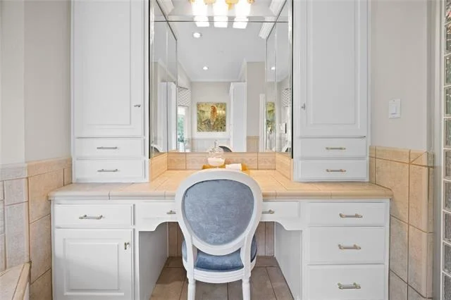 Photo of 17110 Island Cove Road