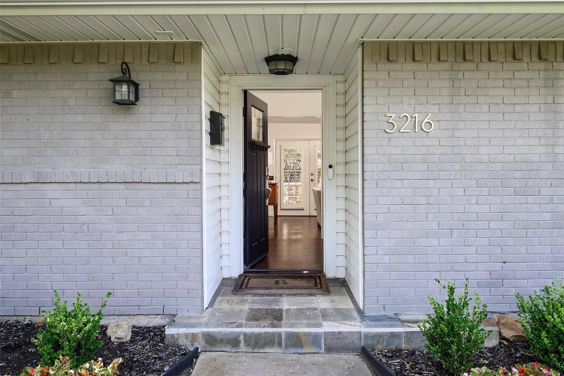 Photo of 3216 Townsend Drive