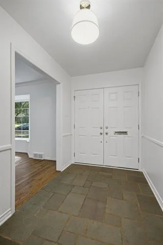 Photo of 939 Blue Lake Circle