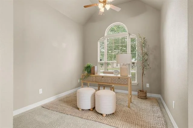Photo of 806 Marshall Drive