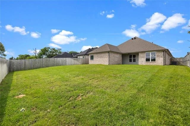 Photo of 118 Sides Boulevard