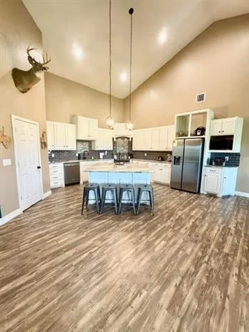 Photo of 387 Private Road 1452