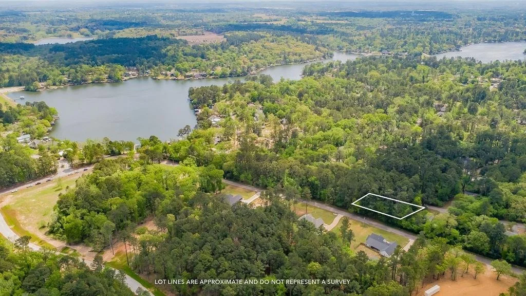 Photo of 1723 Pineview Lane