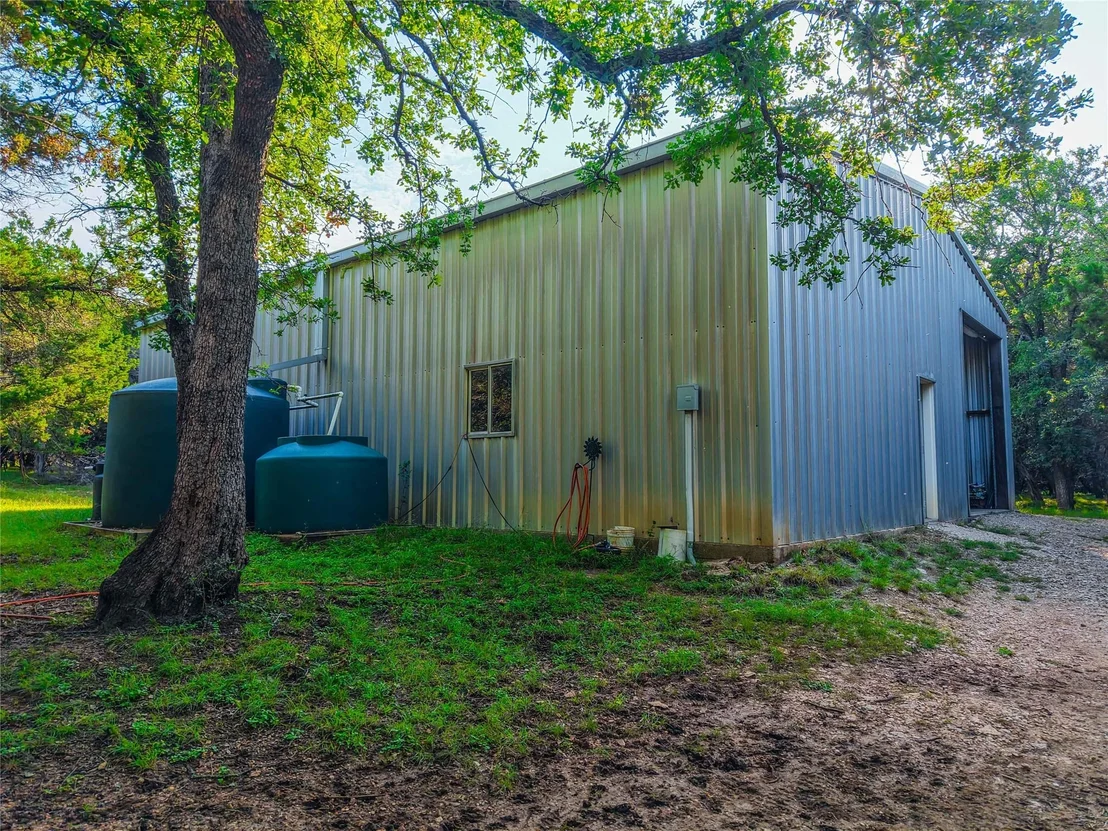 Photo of 16240 Cowan Road