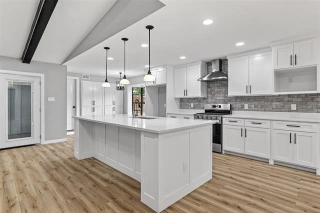 Photo of 3204 Greenbriar Lane
