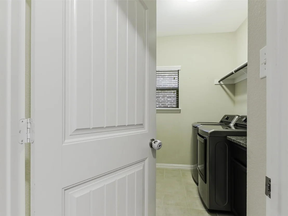Photo of 808 Ping Street