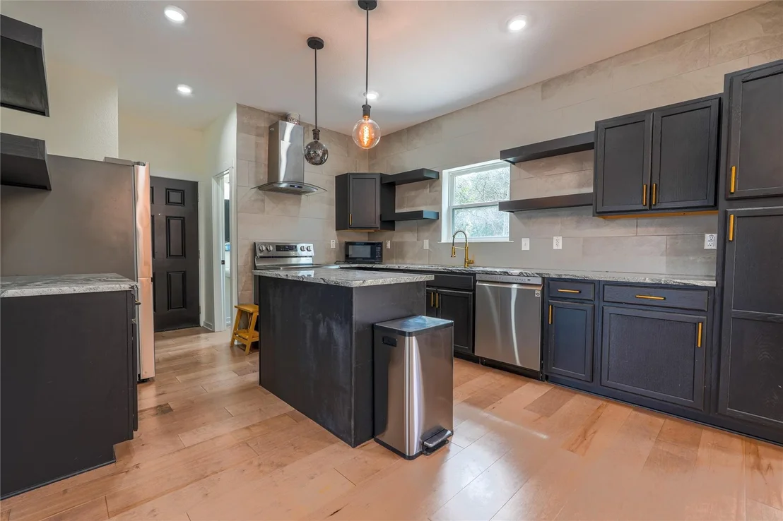 Photo of 1904 N 17th